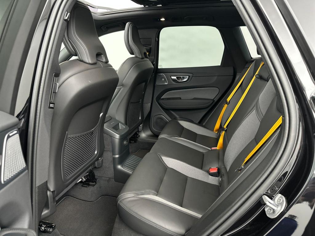Volvo XC60 t8 455pk polestar engineered| full options| nieuwprijs € 94000,-