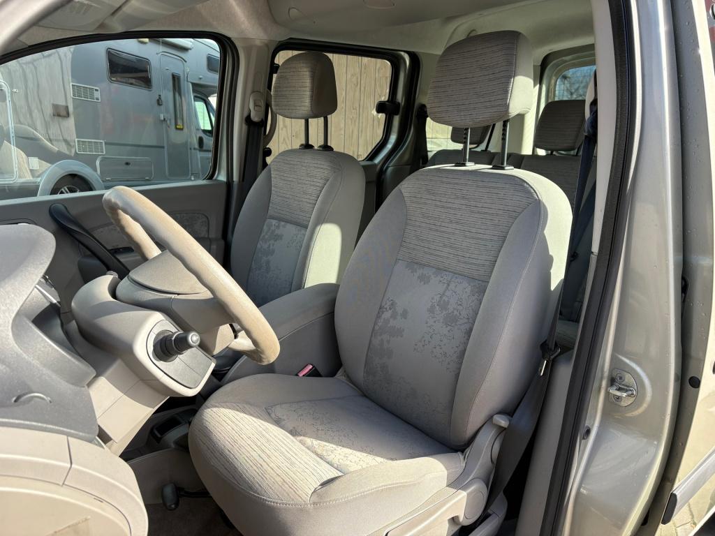 Renault Kangoo family 1.6-16v privilège