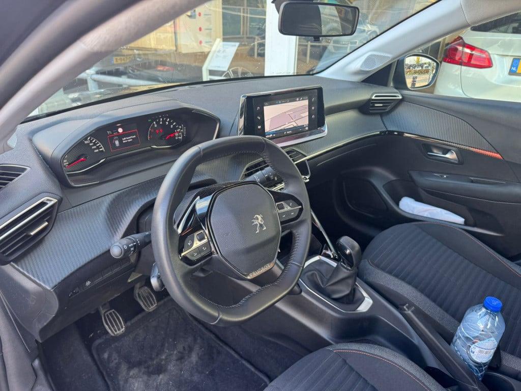 Peugeot 208 1.2 puretech 75 active