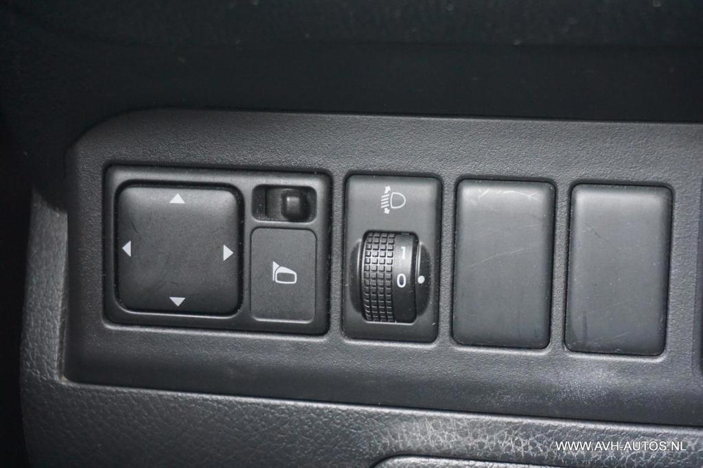 Nissan Note 1.6 first note