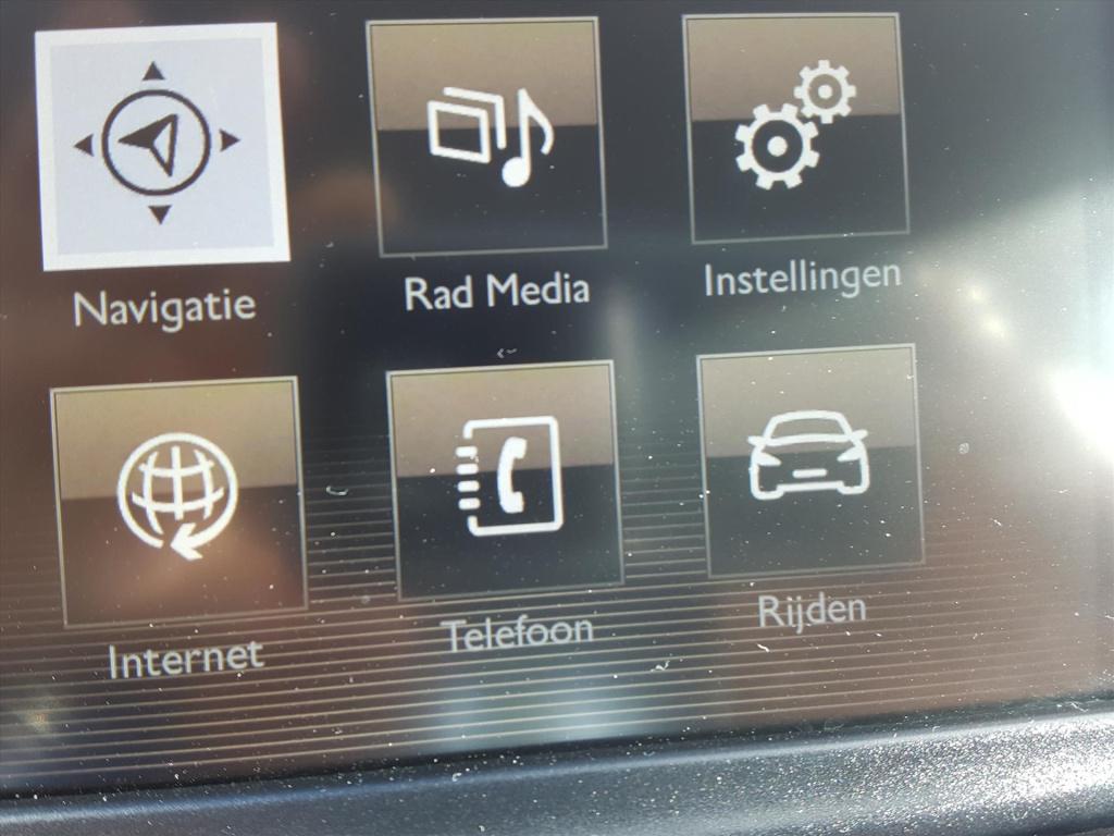 Peugeot 2008 active 1.2 pt-82pk trekhaak | navigatie | cruise control | air