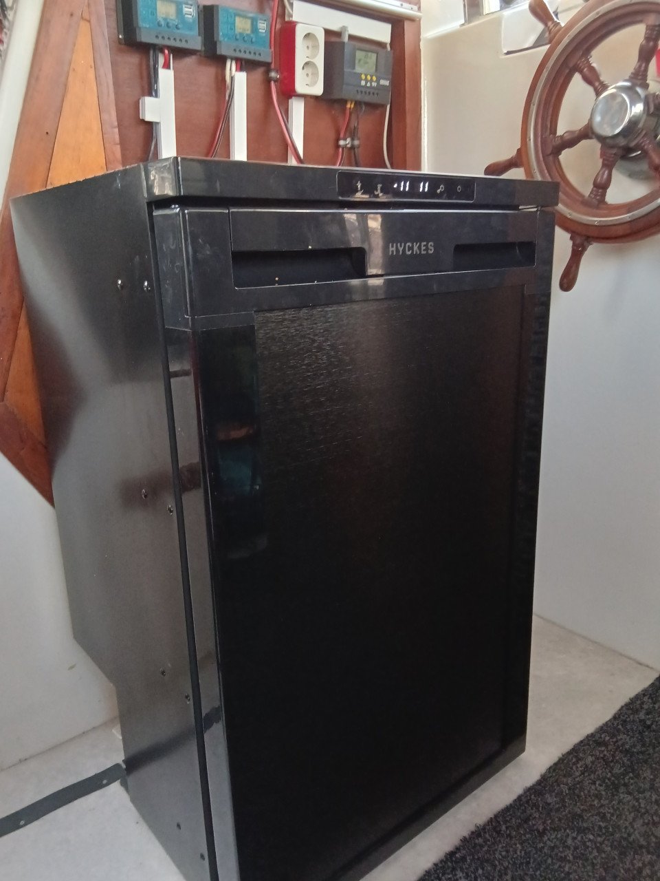 Koelkast met vriesvak 12/24volt