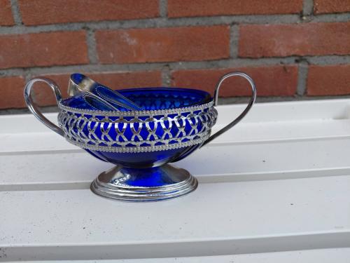 Stijlvol retro suikerklontjes schaaltje met grijper