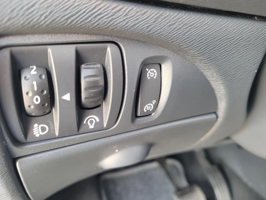 Renault Twingo 1.2-16v night & day automaat