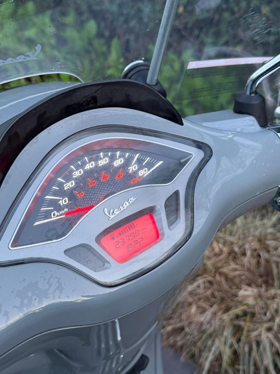 Vespa Sprint 2018 I IGET I Nardo Grijs I 23800 KM I