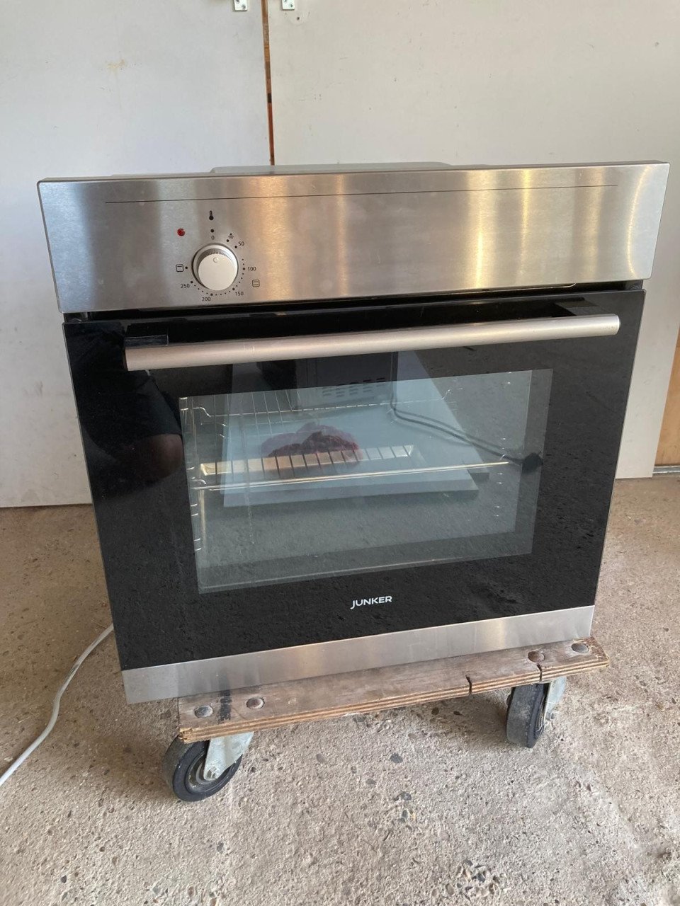 Oven