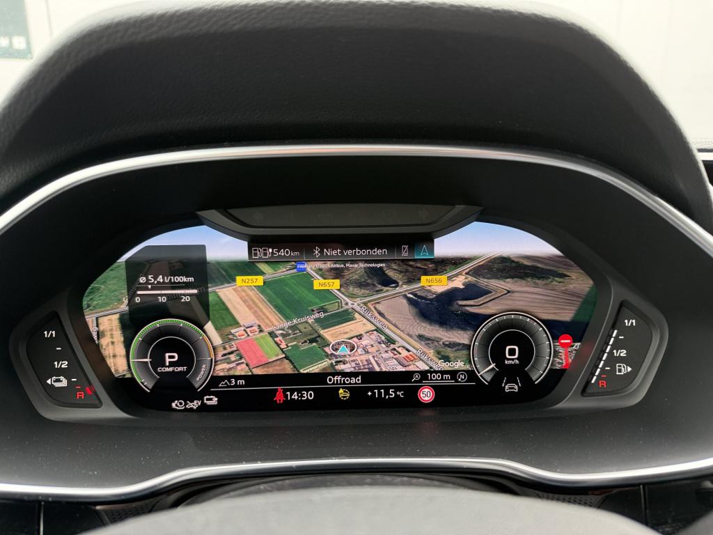 Audi Q3 45 tfsi e hybrid 245pk s edition | zwart optiek