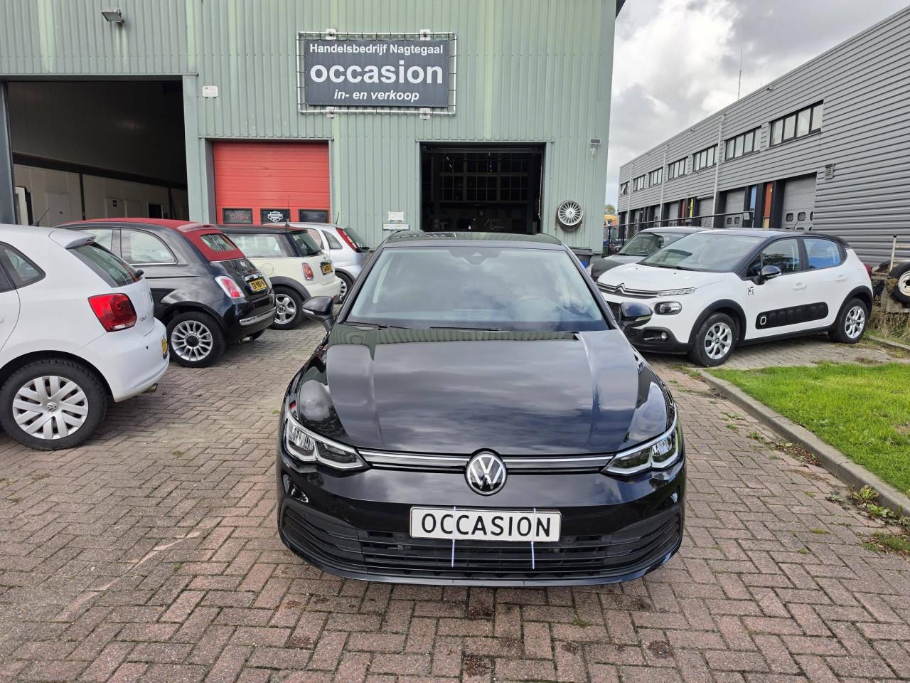 TE KOOP – VOLKSWAGEN GOLF 8 1.5 TSI R-LINE