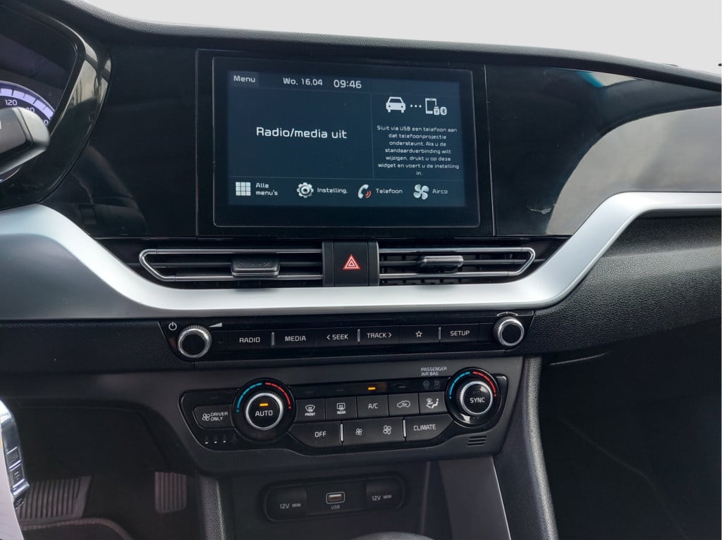 Kia Niro 1.6 gdi hybrid comfortline | 1e eigenaar |