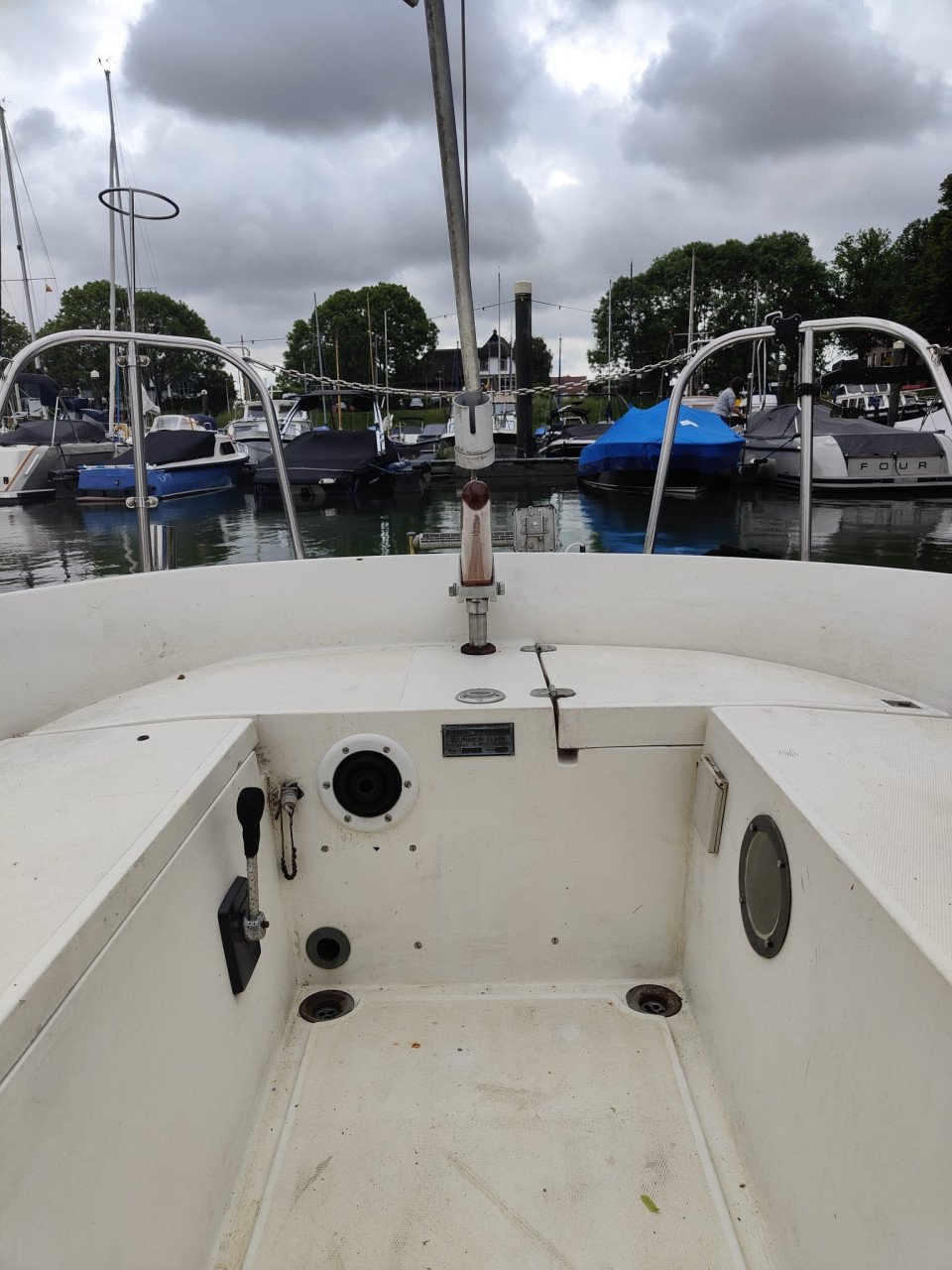 STURGEON 28 KAJUIT ZEILBOOT