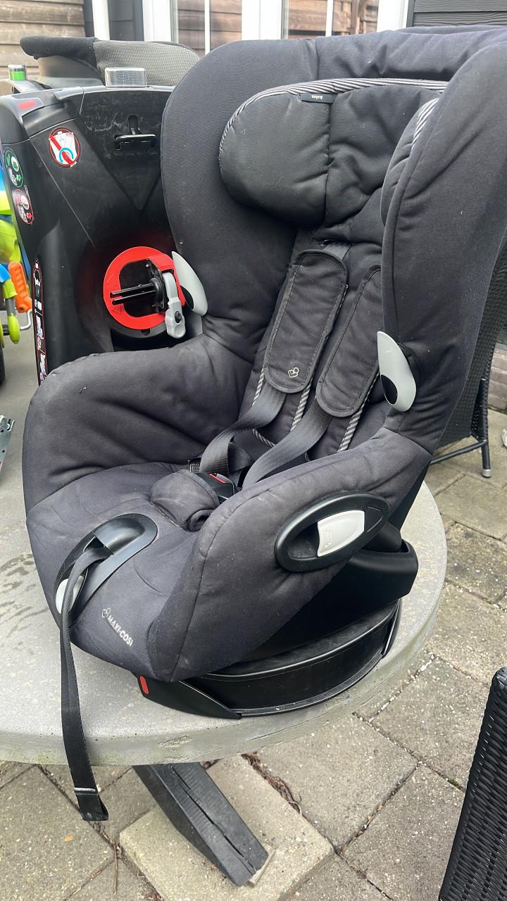 Autostoel maxicosi met draaistand