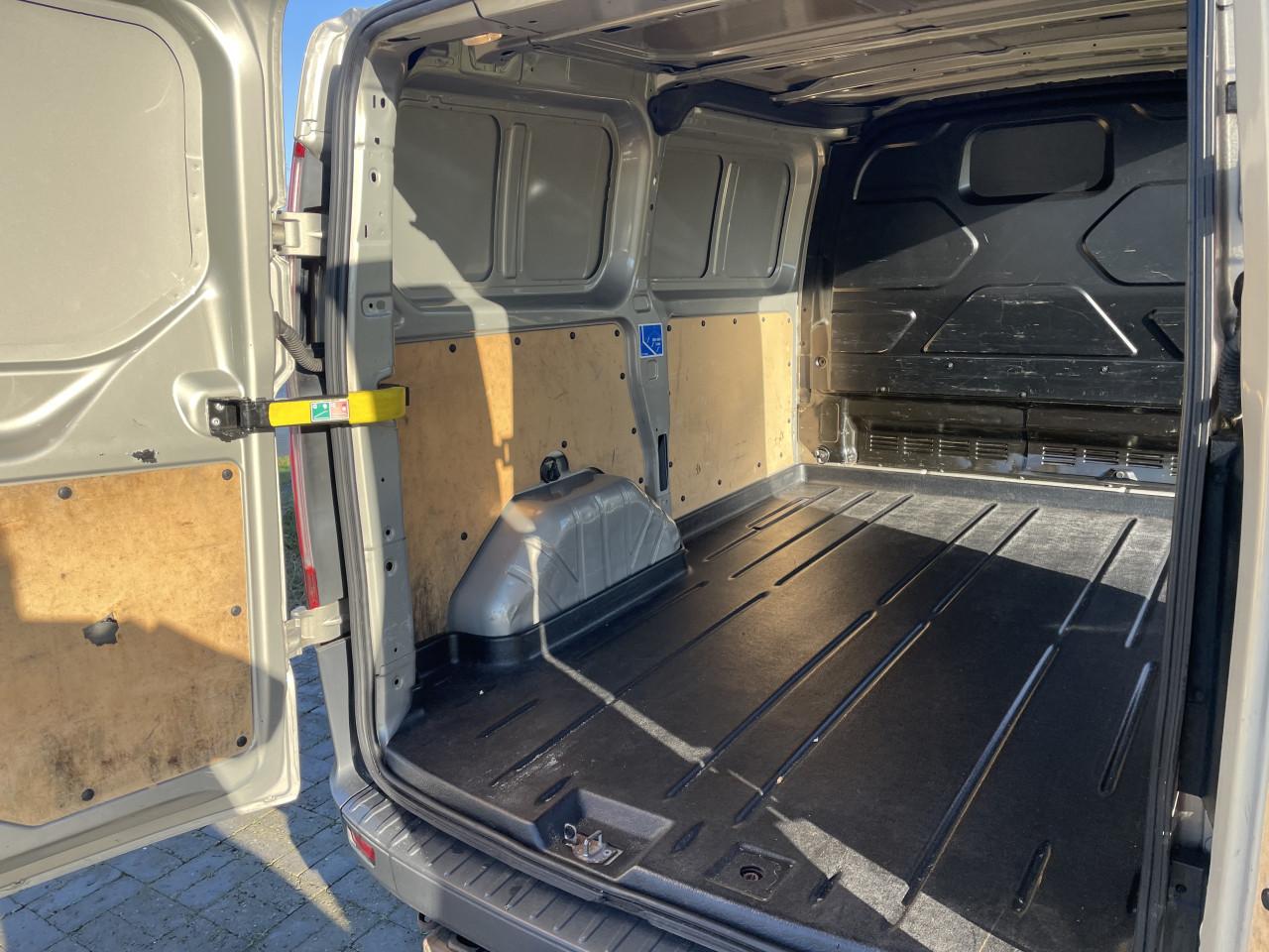 Ford transit custom 2.2 tdci economy edition