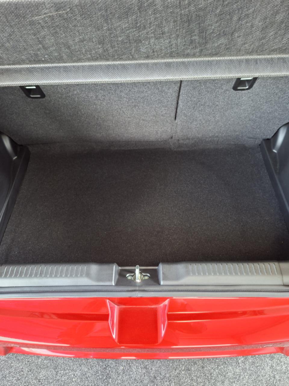 Suzuki Swift 1.2 style smart hybrid