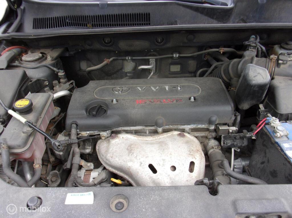 Toyota Rav4 2.0 vvti executive