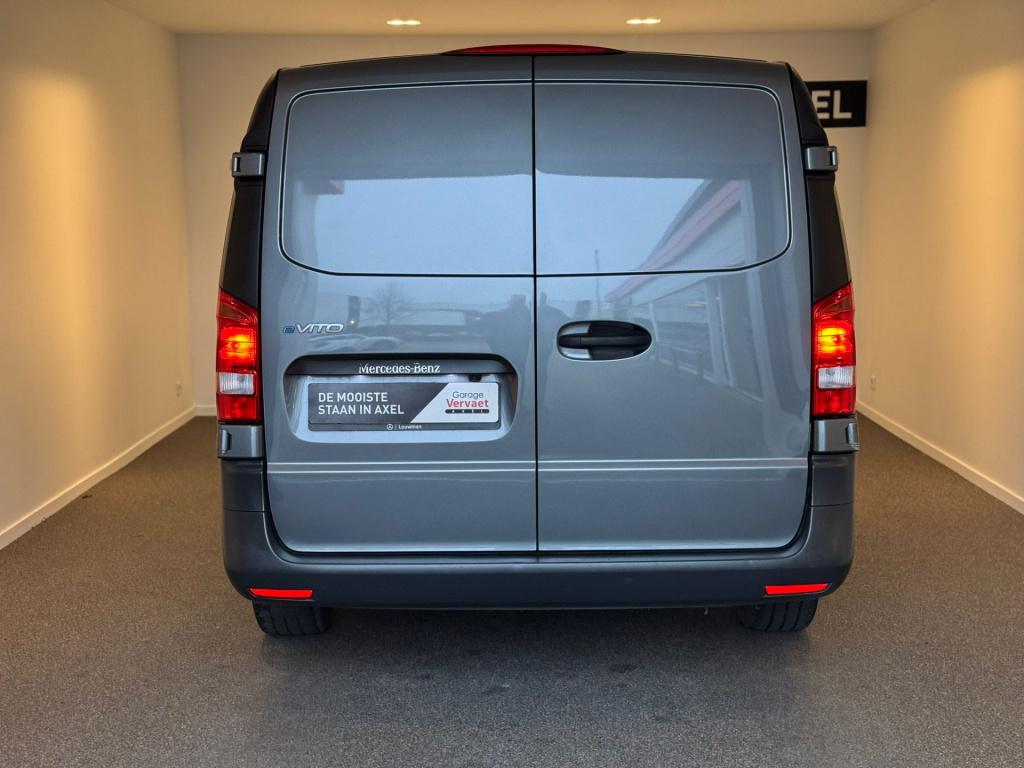 Mercedes-Benz Evito evito lang 41 kwh