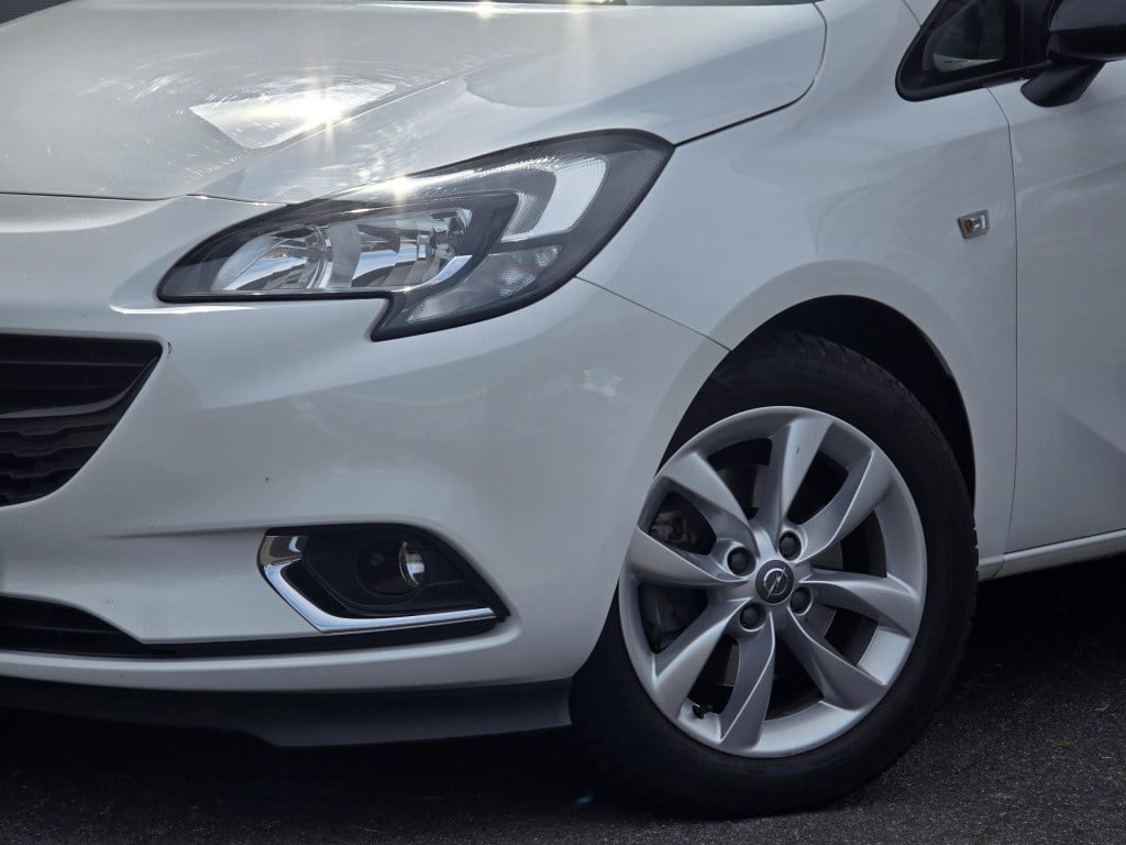 Opel Corsa 1.0 turbo color edition
