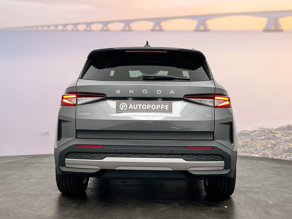 Skoda Elroq business edition tour elektromotor 210 kw / 286 pk