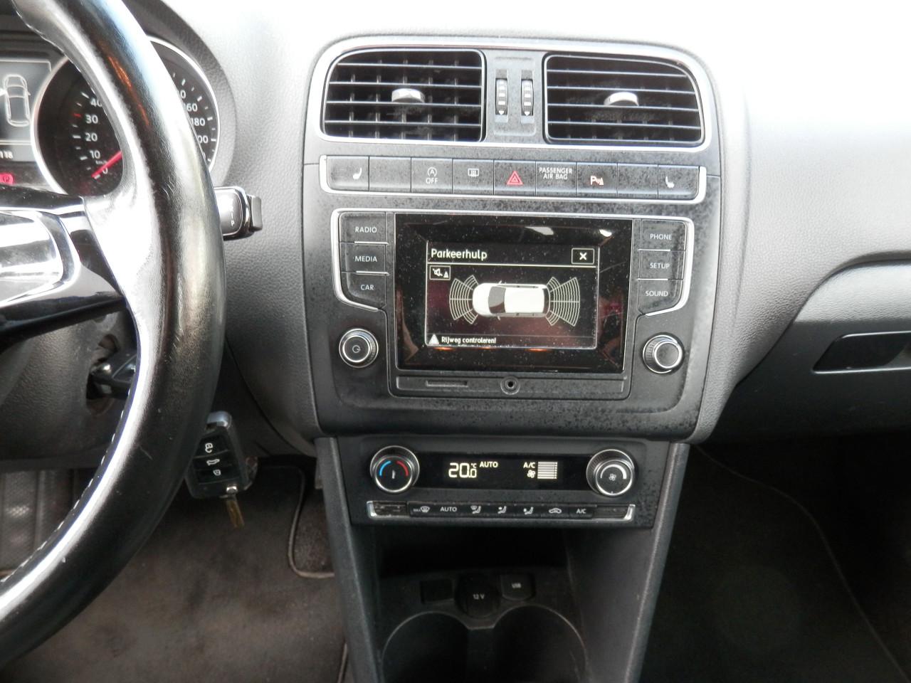 Auto Garant Biedt Aan: Volkswagen Polo 1.2 TSI First Edition