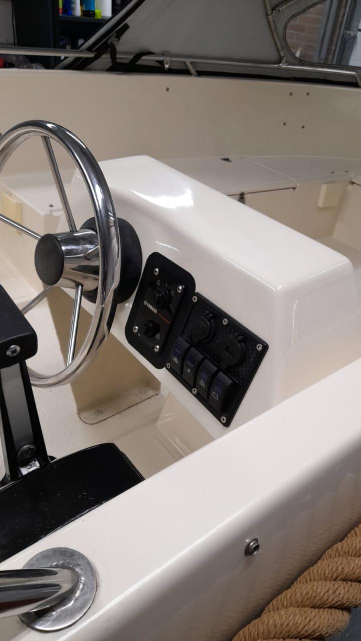 PL-Sylas polyester consoleboot compleet met motor, trailer & accessoires