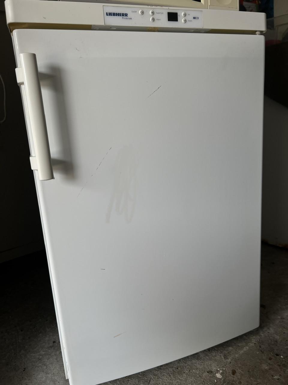Liebherr LowFrost vrieskast 85x61 cm. 4 laden 110 liter