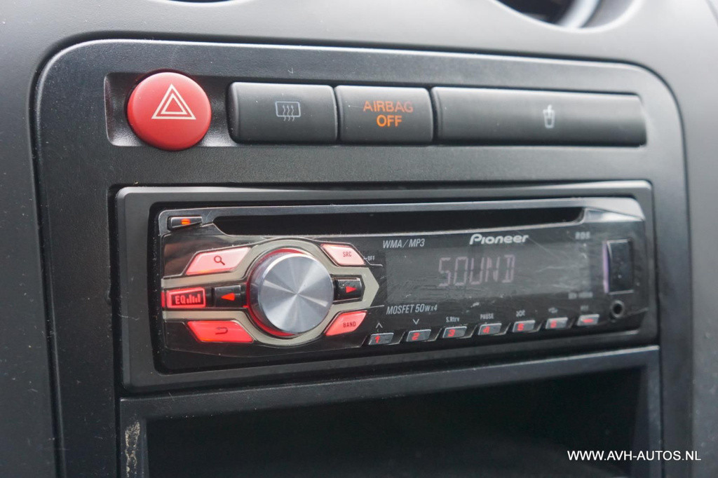 Seat Ibiza 1.4-16v trendstyle