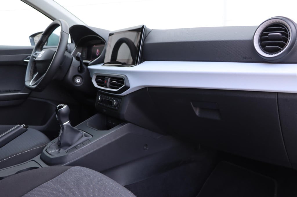 Seat Ibiza 1.0 tsi style business connect