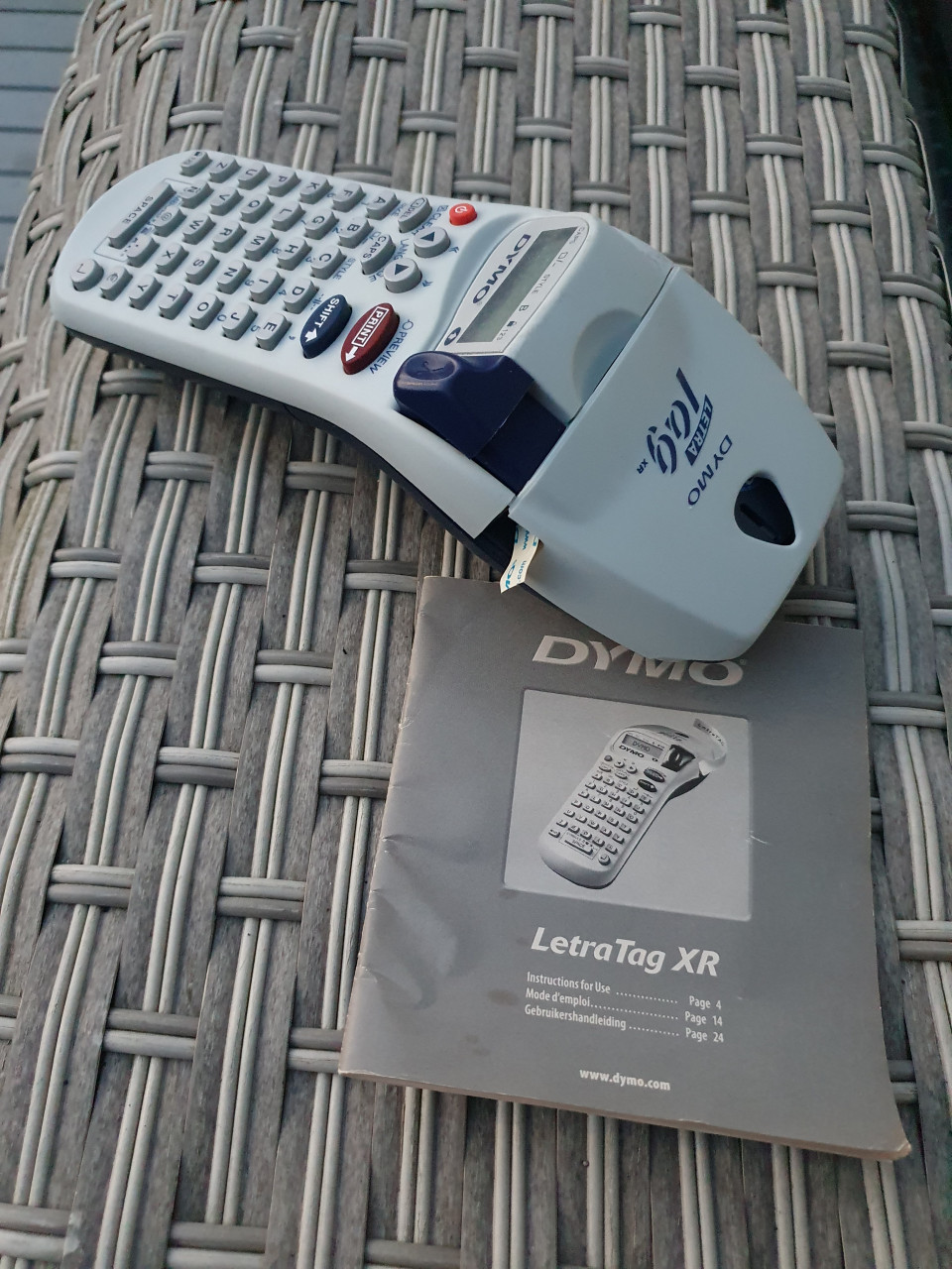 Werkende Dymo Letratag XR - persoonlijke labelmaker - labelprinter
