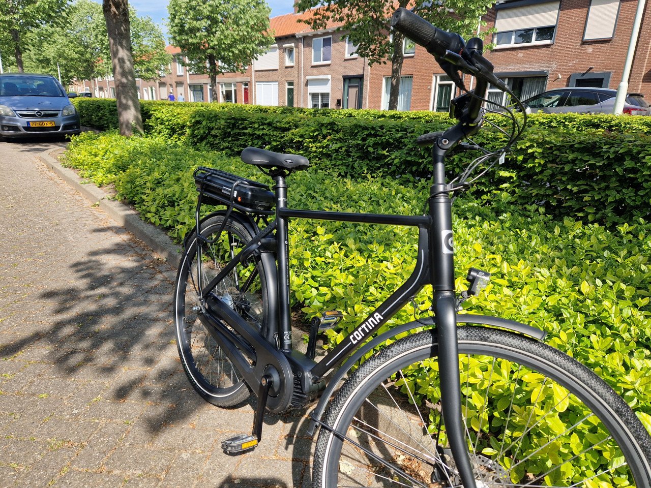 Schitterende Cortina elektrische heren fiets met middenmotor