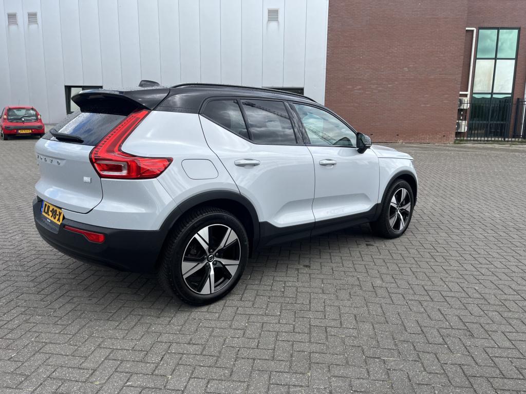 Volvo XC40 1.5 t4 recharge r-design 210 pk panorama
