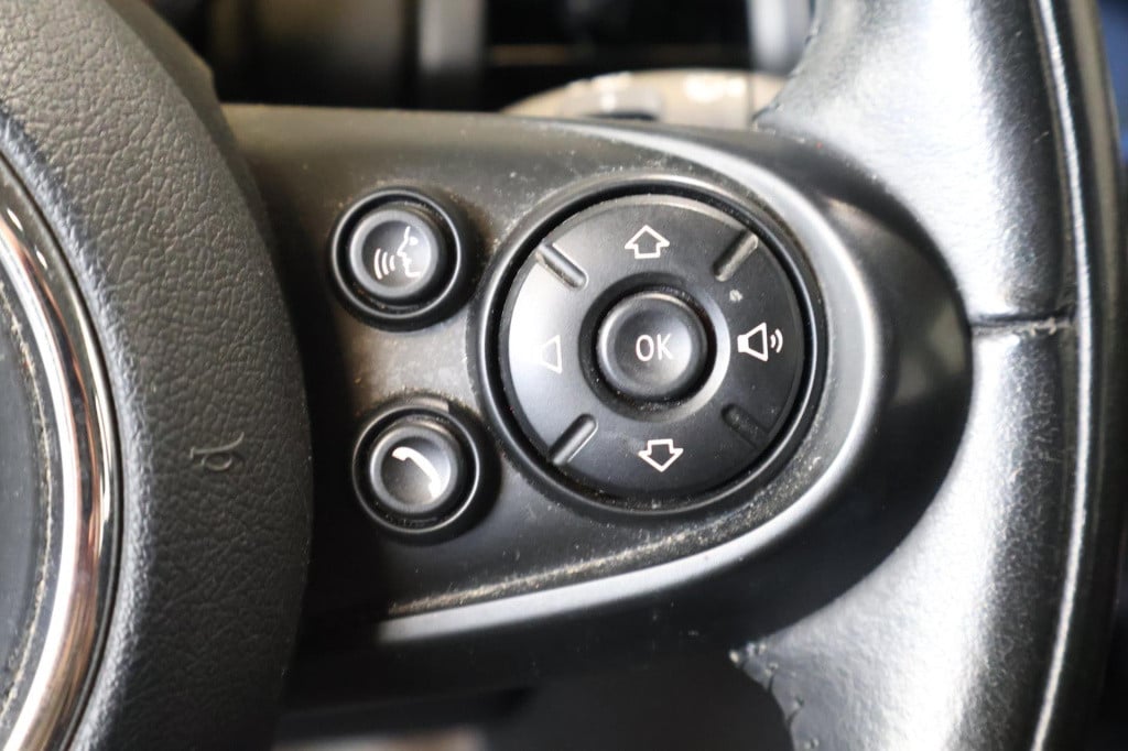 Mini One mini 1.5 first salt nl auto,btw, carplay, allseason, cruise