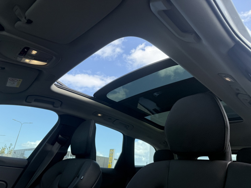 Volvo XC60 t6 398pk recharge ultra dark| panodak| 360camera| adap.cruise| t