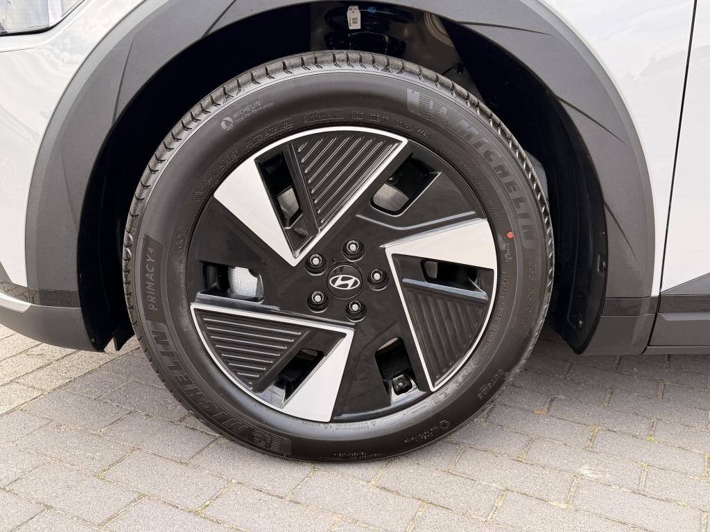 Hyundai Ioniq 5 long range pure edition 84 kwh | direct leverbaar | leder/s