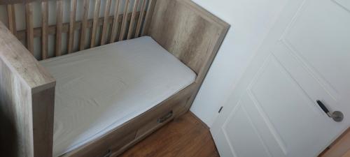 Ledikant, commode