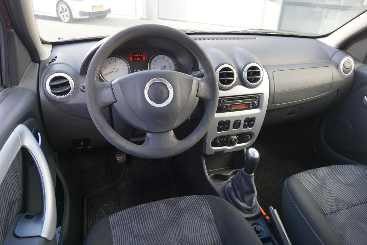 Dacia Sandero, 1.6 Lauréate - Airco / Elektr. ramen / Trekhaak / NAP