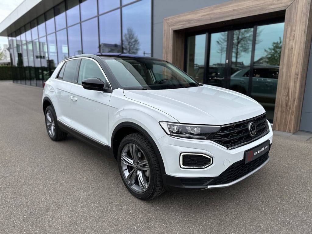 Volkswagen T-roc 1.5 tsi 150pk dsg united | led | camera | virtual cockpit 