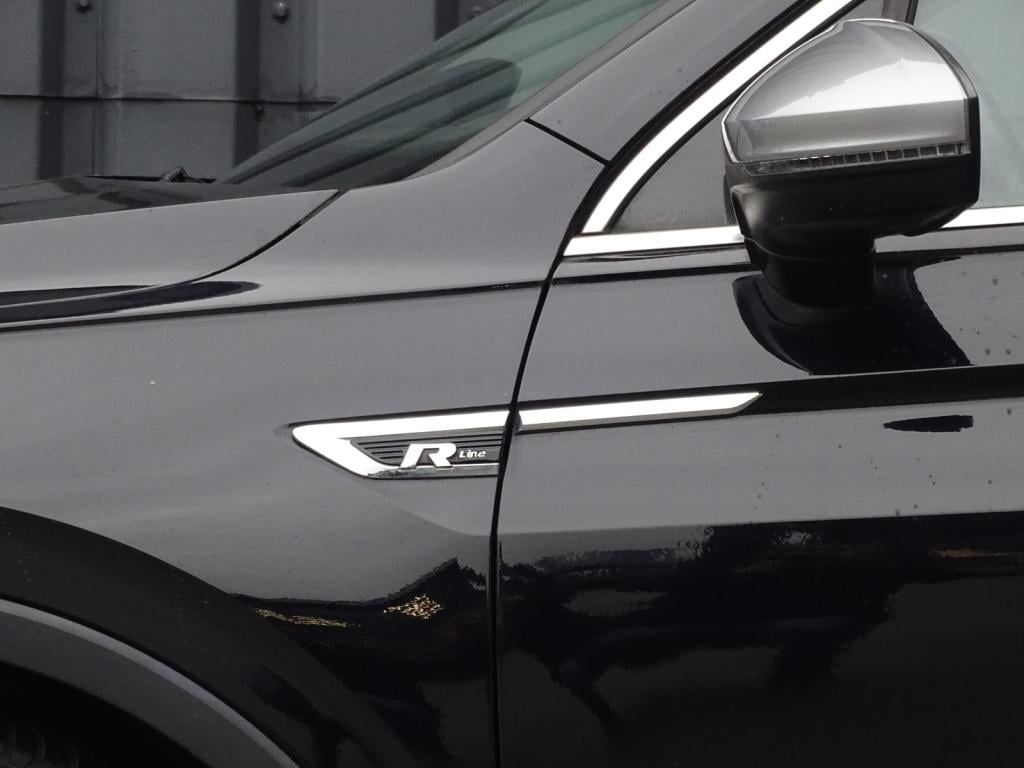 Volkswagen Tiguan Allspace 2.0 tsi 4motion highline business r 7p. automaat