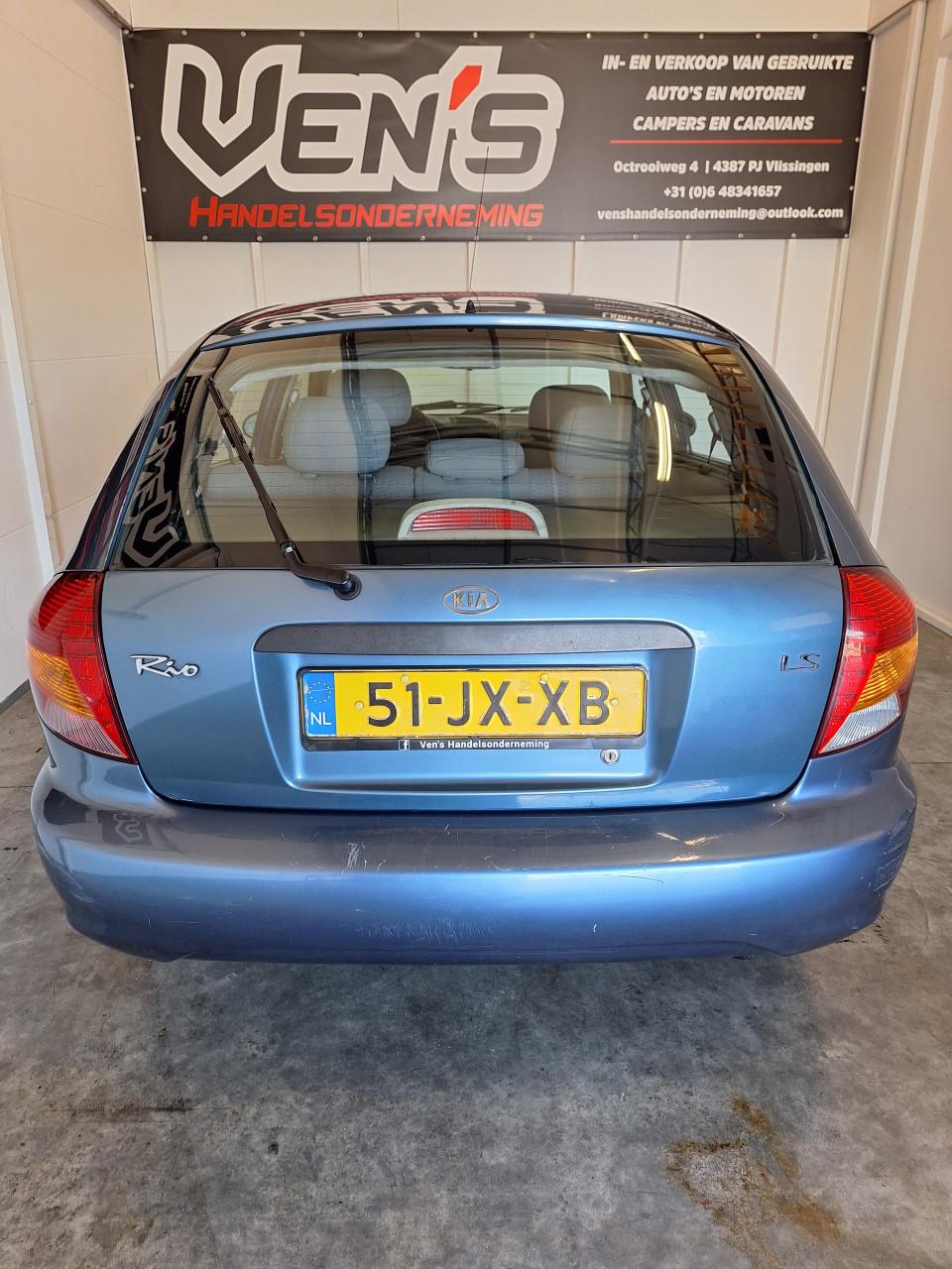 Te koop Kia Rio 1.3 LS!!!