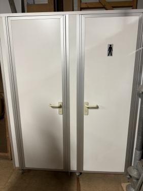 Wc blok scheidingswand met tussenwand