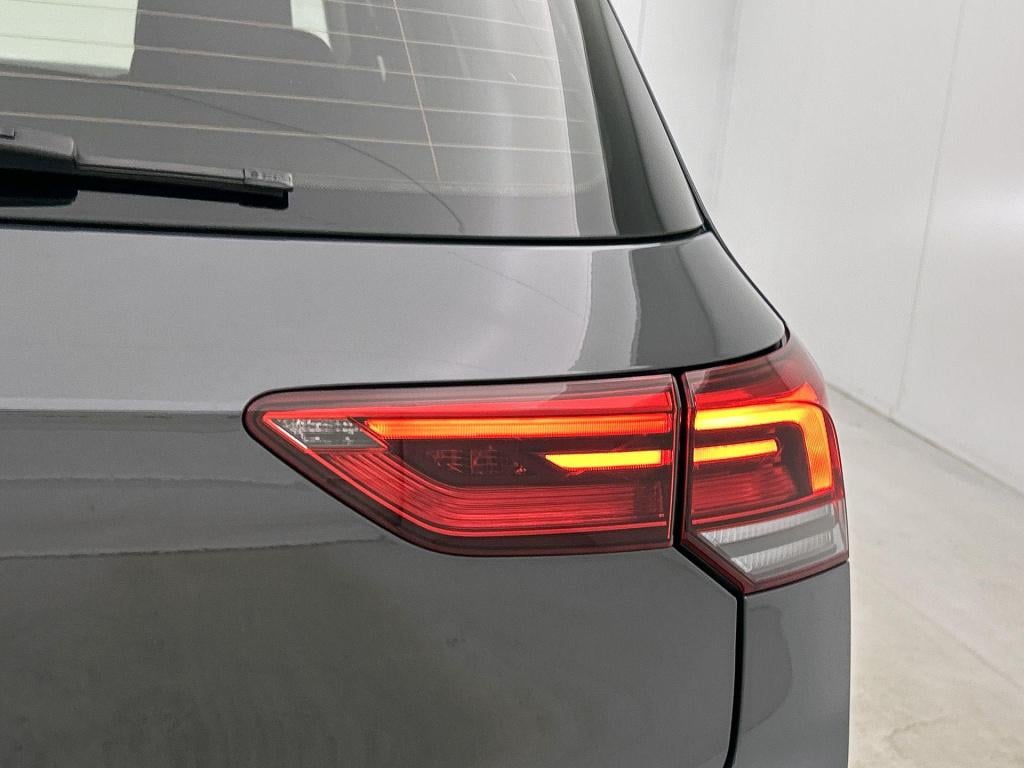 Volkswagen Golf 1.0 tsi life | navigatie | apple carplay / android auto | s