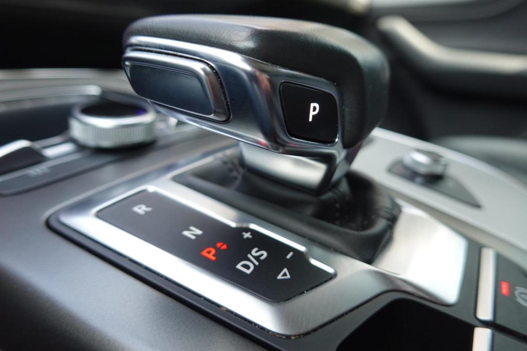 Audi Q7 50 tdi quattro, *grijs kenteken*