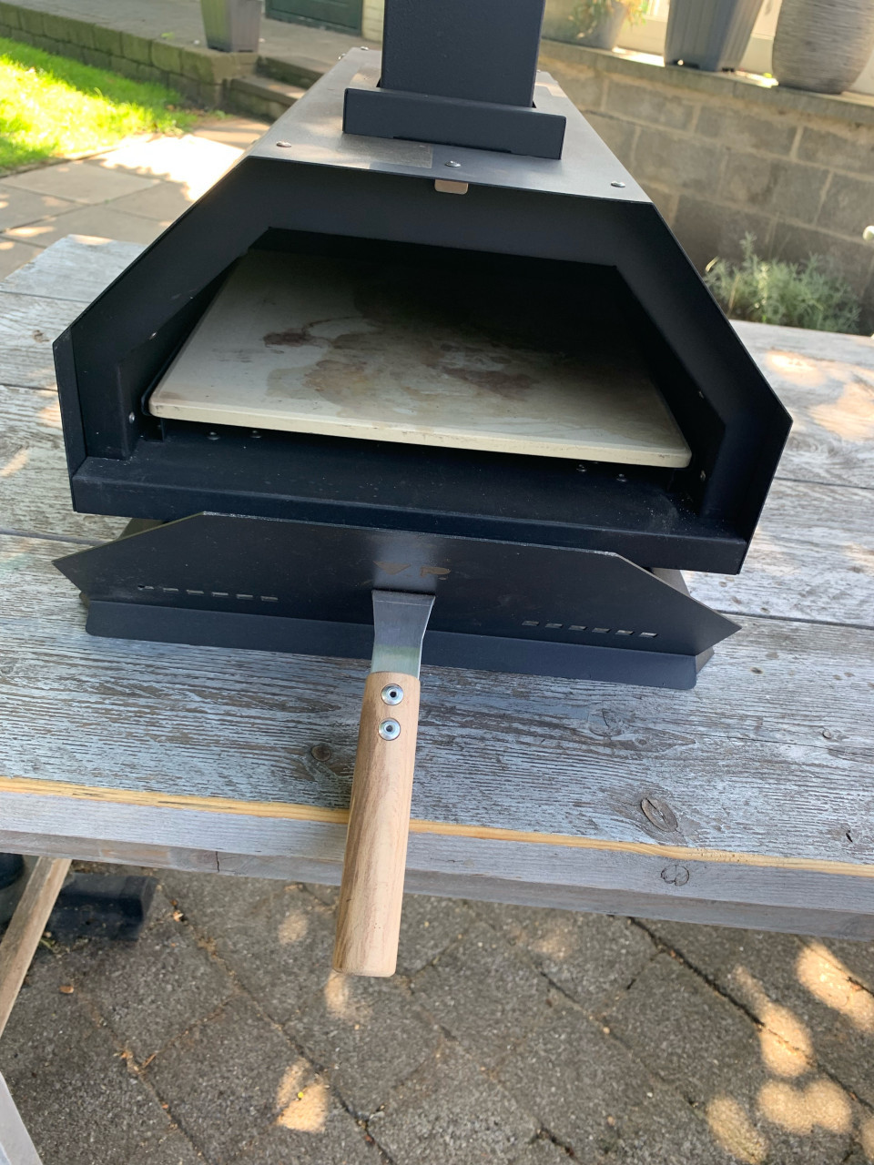 Pizza oven