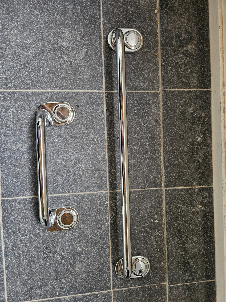 Badkamer beugels te koop