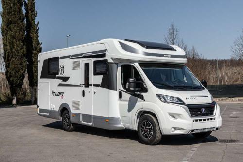 Elnagh T-Loft 582 - Face-to-face zithoek - Queensbed - Automaat - 2024