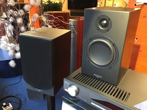 Advance Paris KC100 luidsprekers