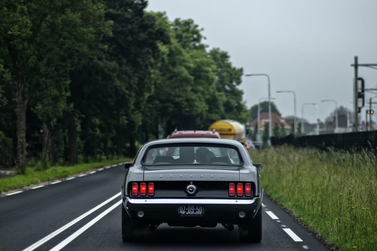 Zelf rijden in een trouwauto in 2027? , deze mustang staat voor je klaar!
