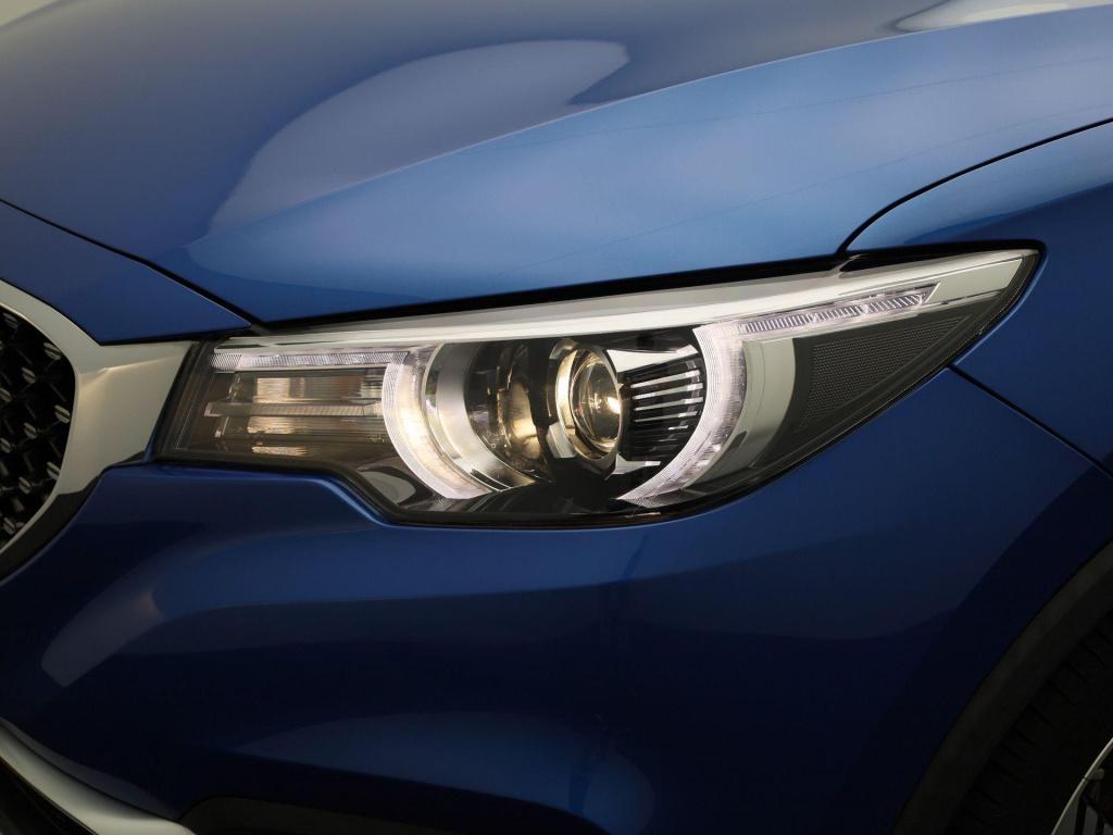 MG Zs Ev mg luxury 45 kwh | panoramadak | leder | camera | carplay / androi