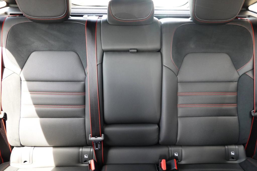 Renault Arkana 1.6 e-tech hybrid 145 r.s. line