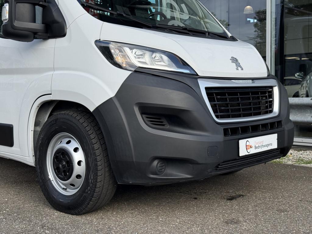 Peugeot Boxer 335 2.2 bluehdi 165 l4 pick-up | open laadbak | trekhaak 3.5t