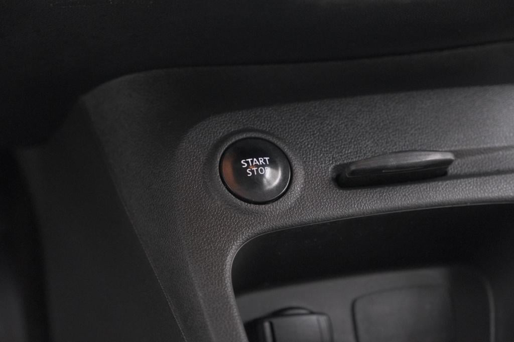 Renault Captur tce 90 limited | navigatie | airco | elektrische ramen | 16 