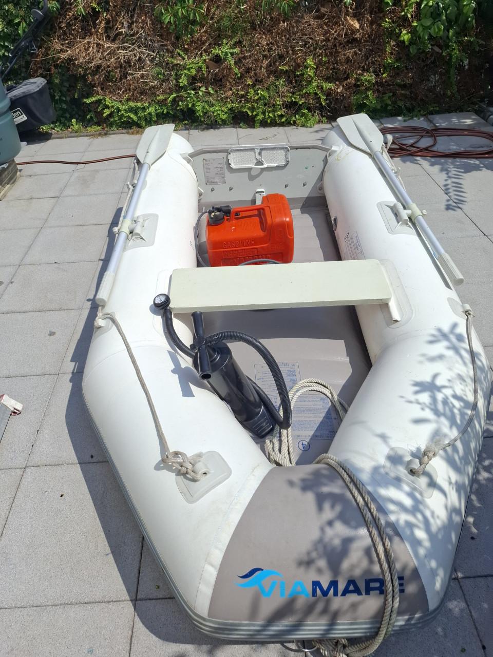 Rubberboot